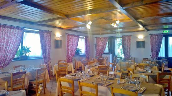 Hotel Mont Nery Restaurant